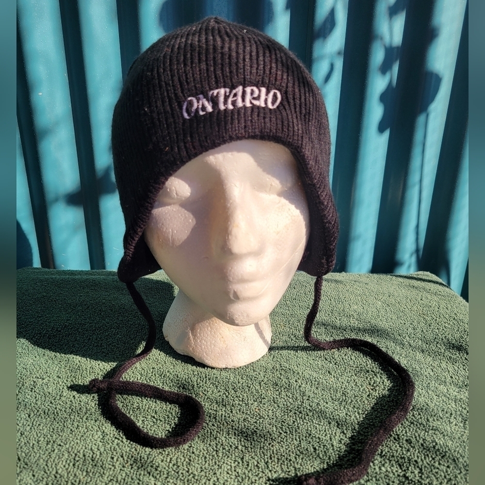 Ontario Winter Toque Hat Black